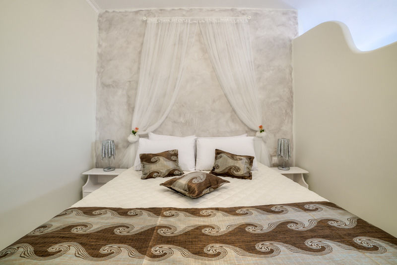 Pantheon Hotel Agios Georgios  Экстерьер фото