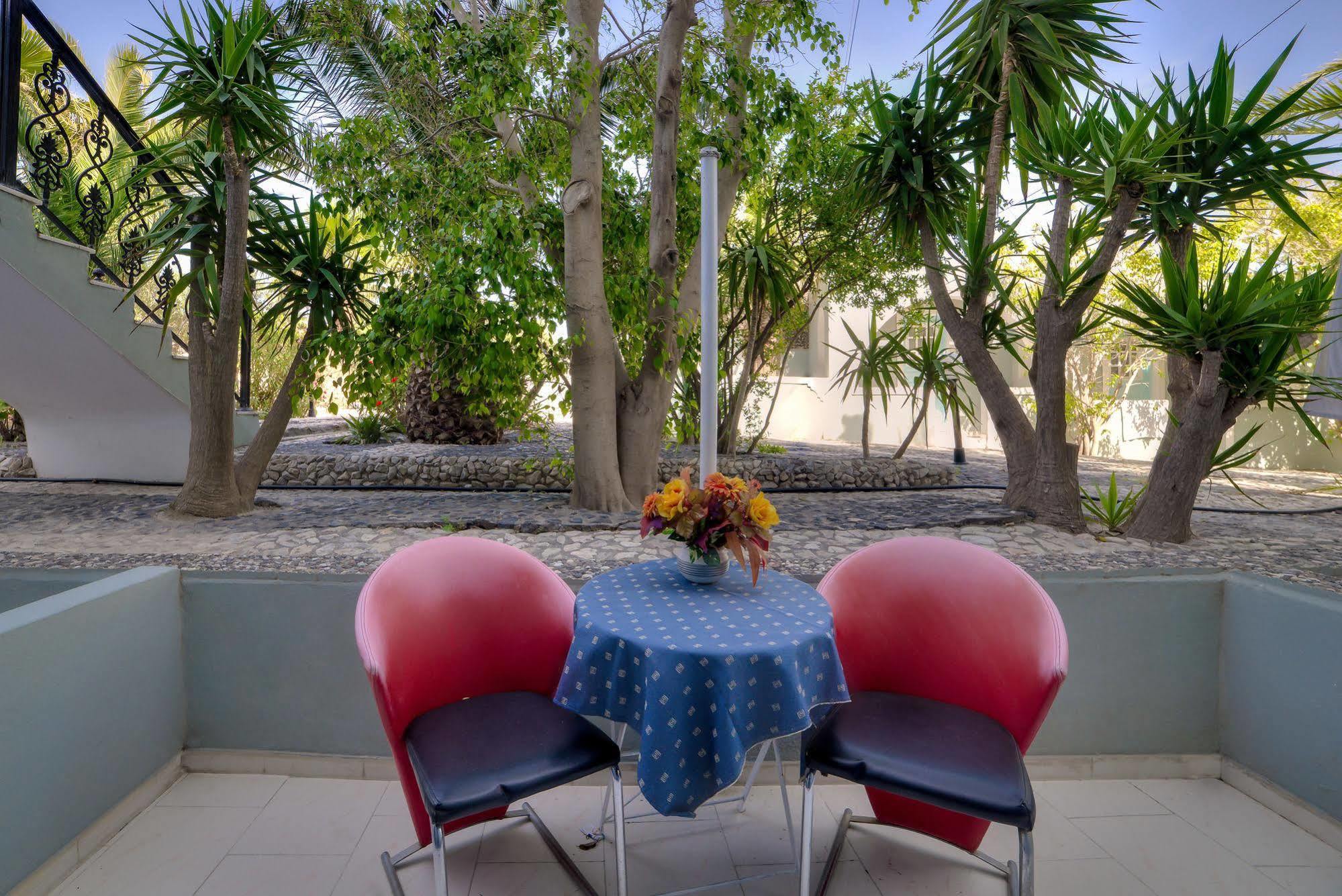 Pantheon Hotel Agios Georgios  Экстерьер фото